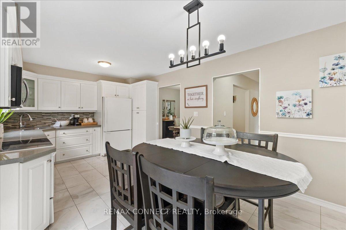 112 Londonderry Street, Oshawa, Ontario  L1J 6Z3 - Photo 13 - E13069284