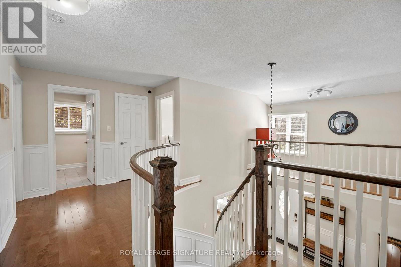 661 Weyburn Square, Pickering, Ontario  L1V 3V3 - Photo 16 - E13069388