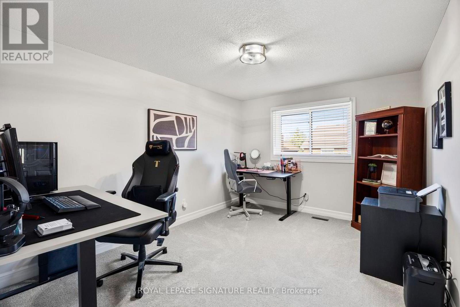 661 Weyburn Square, Pickering, Ontario  L1V 3V3 - Photo 23 - E13069388