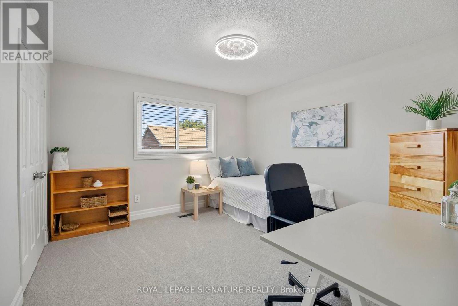 661 Weyburn Square, Pickering, Ontario  L1V 3V3 - Photo 24 - E13069388