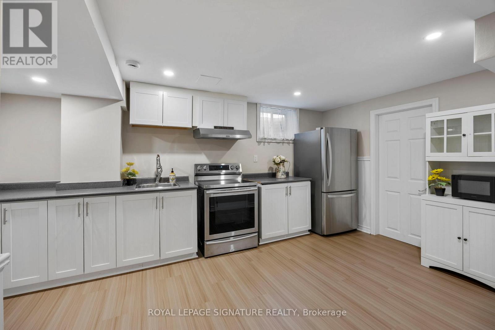 661 Weyburn Square, Pickering, Ontario  L1V 3V3 - Photo 31 - E13069388