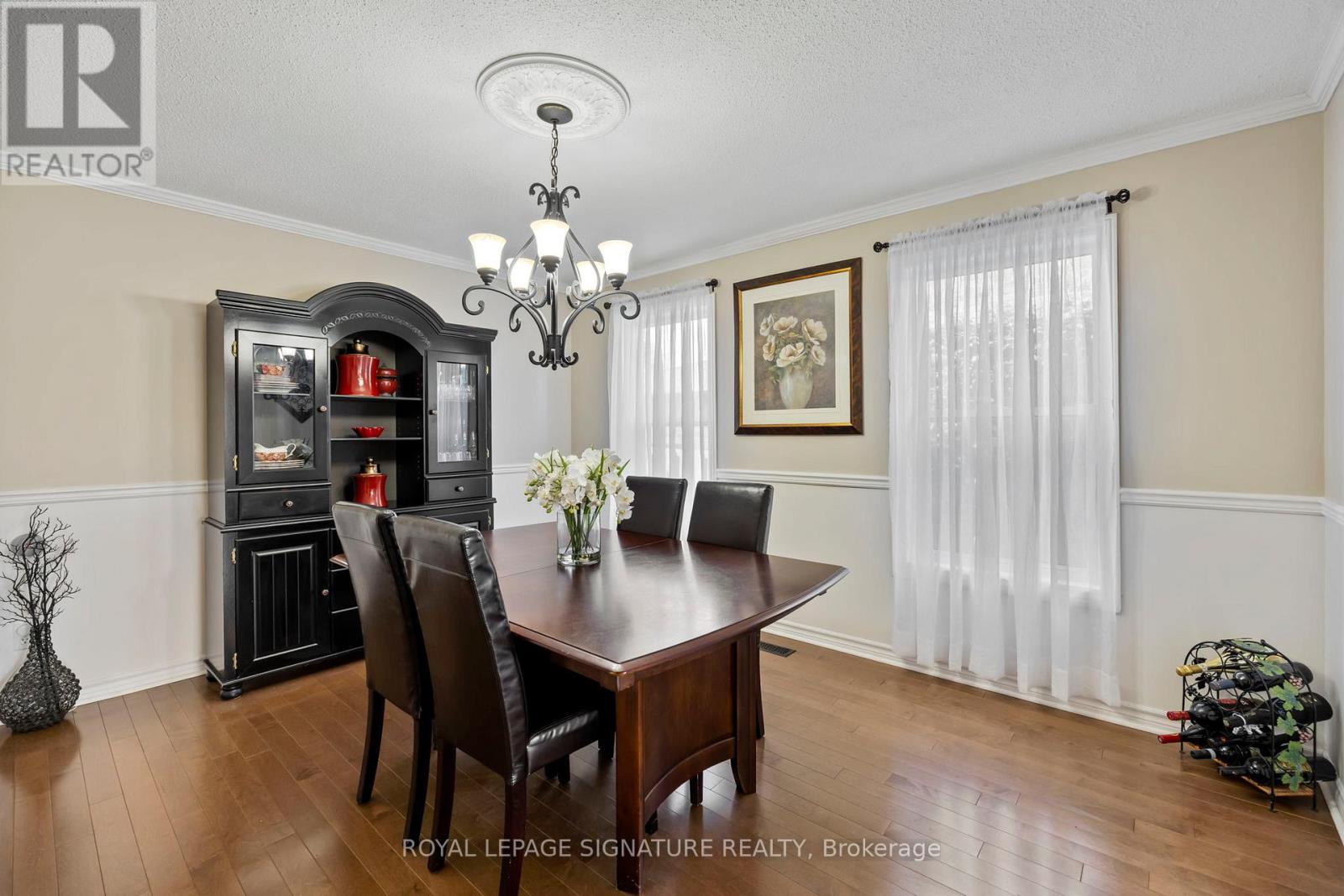 661 Weyburn Square, Pickering, Ontario  L1V 3V3 - Photo 7 - E13069388