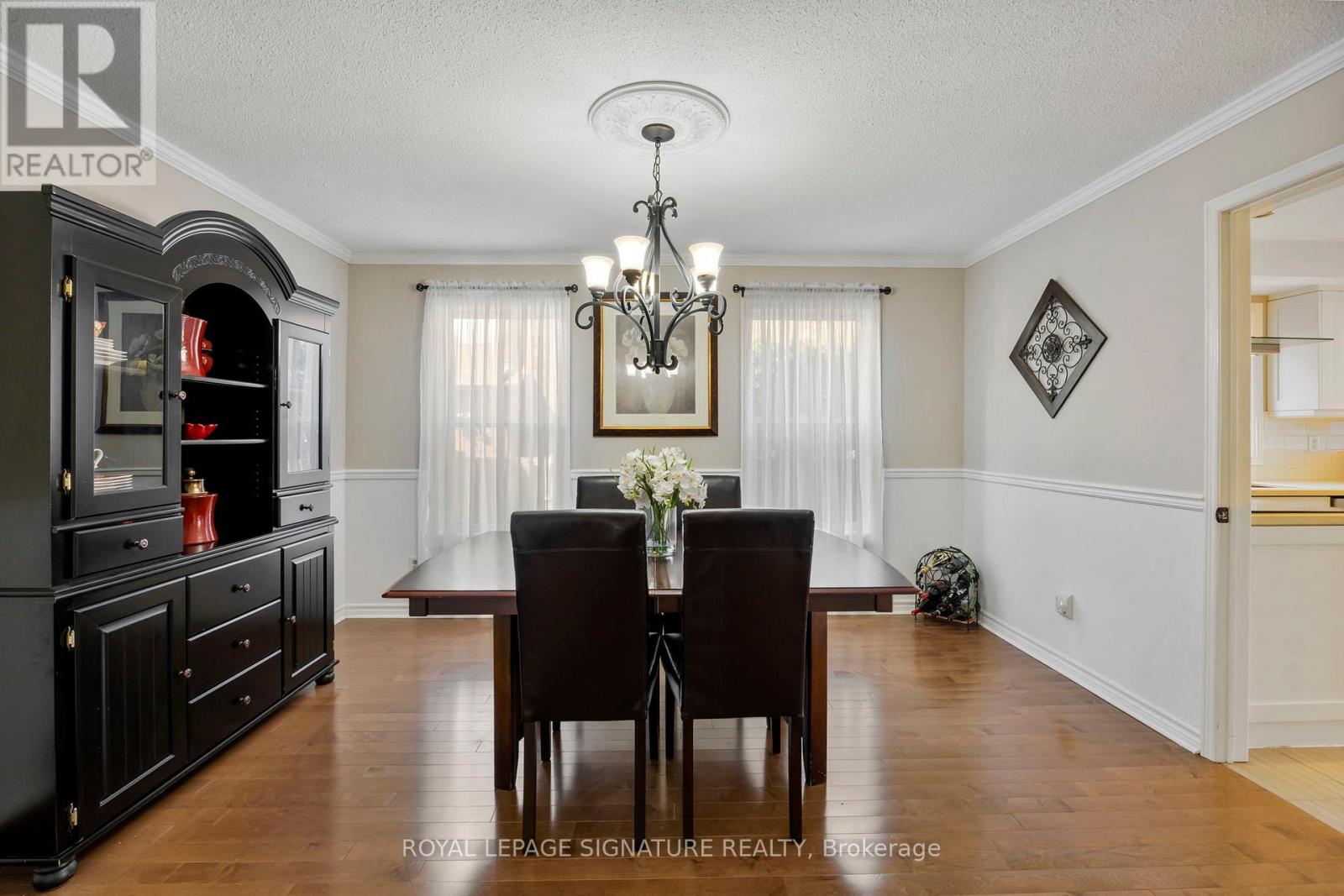 661 Weyburn Square, Pickering, Ontario  L1V 3V3 - Photo 8 - E13069388