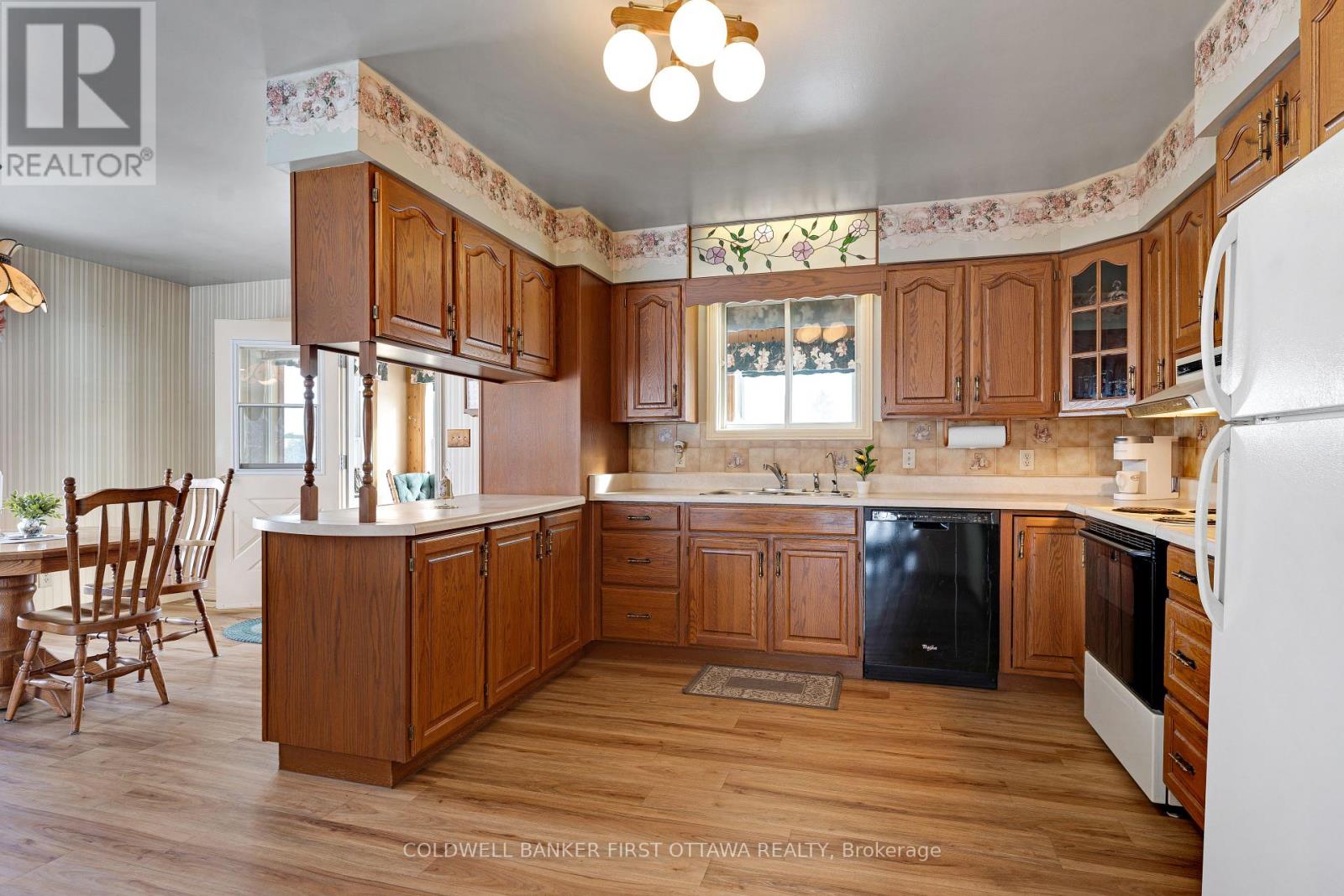117 Perth Road, Beckwith, Ontario  K7A 0K3 - Photo 13 - X12720816