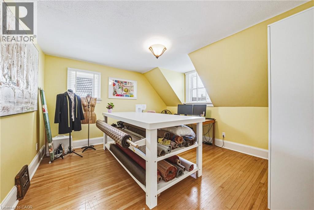 55 Vancamp Avenue, Kitchener, Ontario  N2M 1J1 - Photo 15 - 40824886