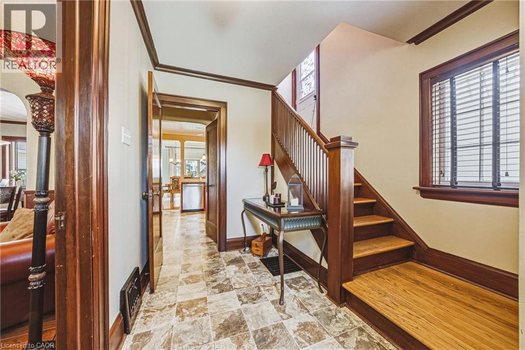 55 Vancamp Avenue, Kitchener, Ontario  N2M 1J1 - Photo 4 - 40824886