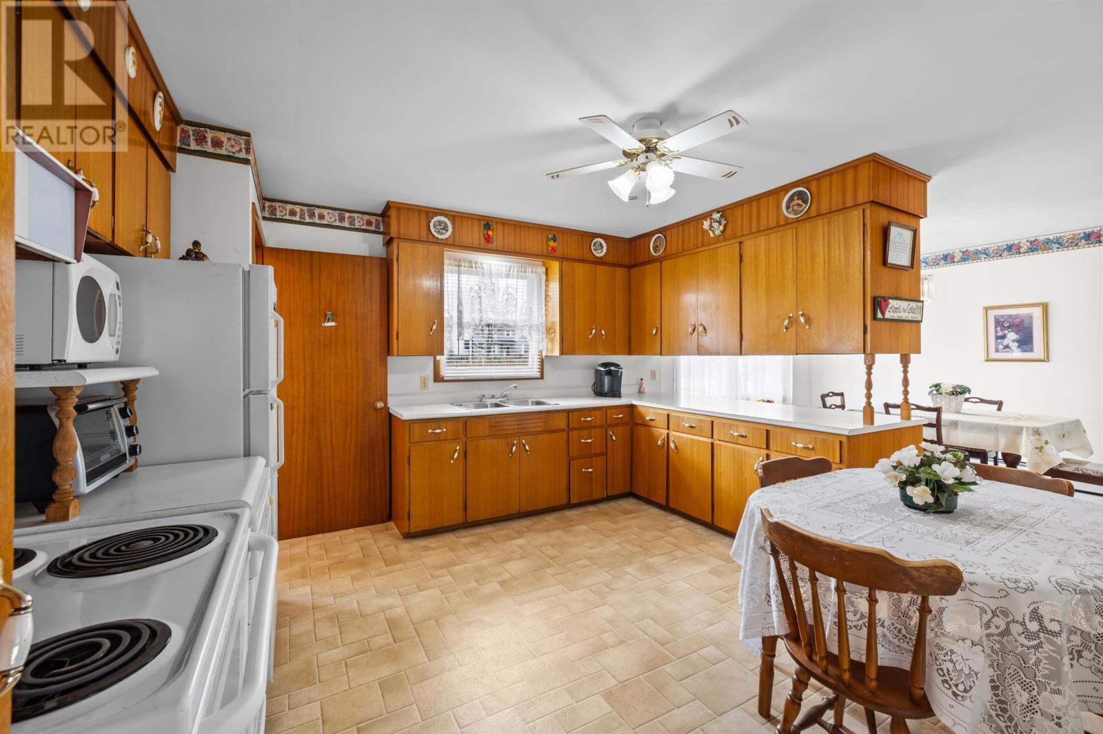 459 Queen Street, Charlottetown, Prince Edward Island  C1A 4G4 - Photo 12 - 202609342