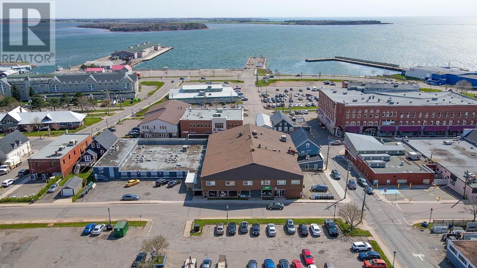 227-239 Water Street, Summerside, Prince Edward Island  C1N 1G2 - Photo 2 - 202609338