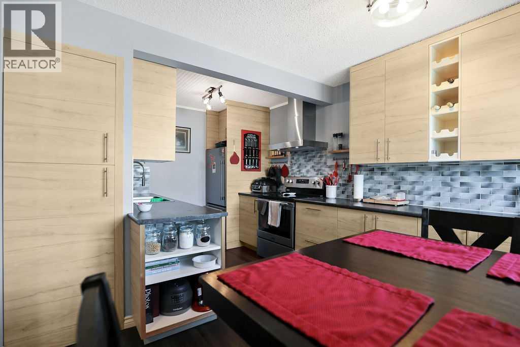 4, 51 Big Hill Way SE, Airdrie, Alberta  T4A 1M7 - Photo 4 - A2286365