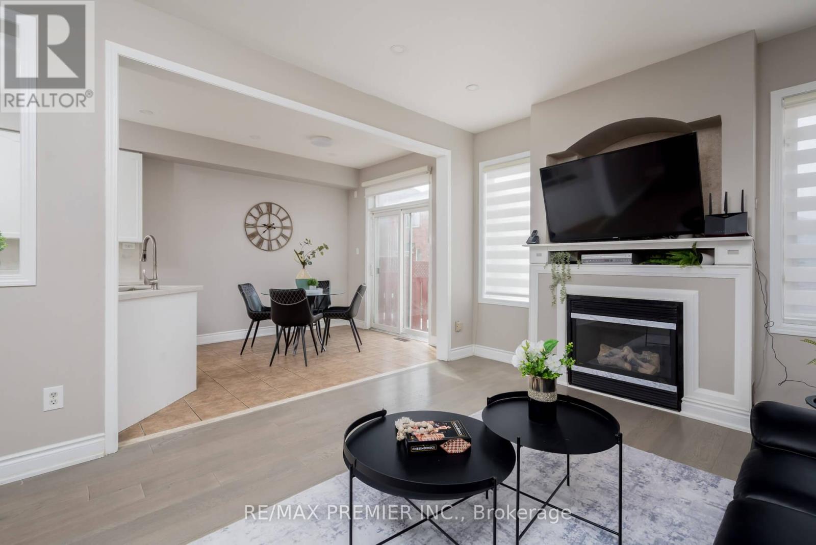 140 Dolce Crescent, Vaughan, Ontario  L4H 3C7 - Photo 17 - N13068984