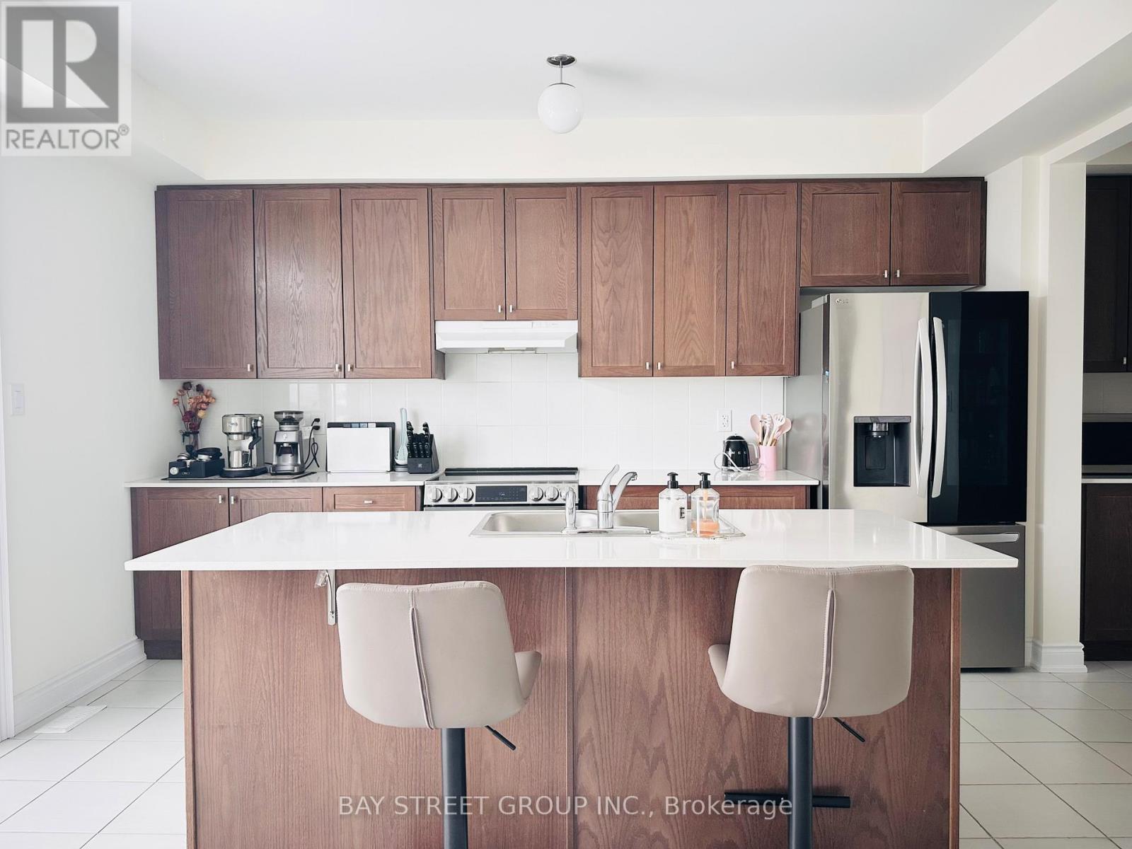 255 Tennant Circle, Vaughan, Ontario  L4H 5L3 - Photo 14 - N13069142