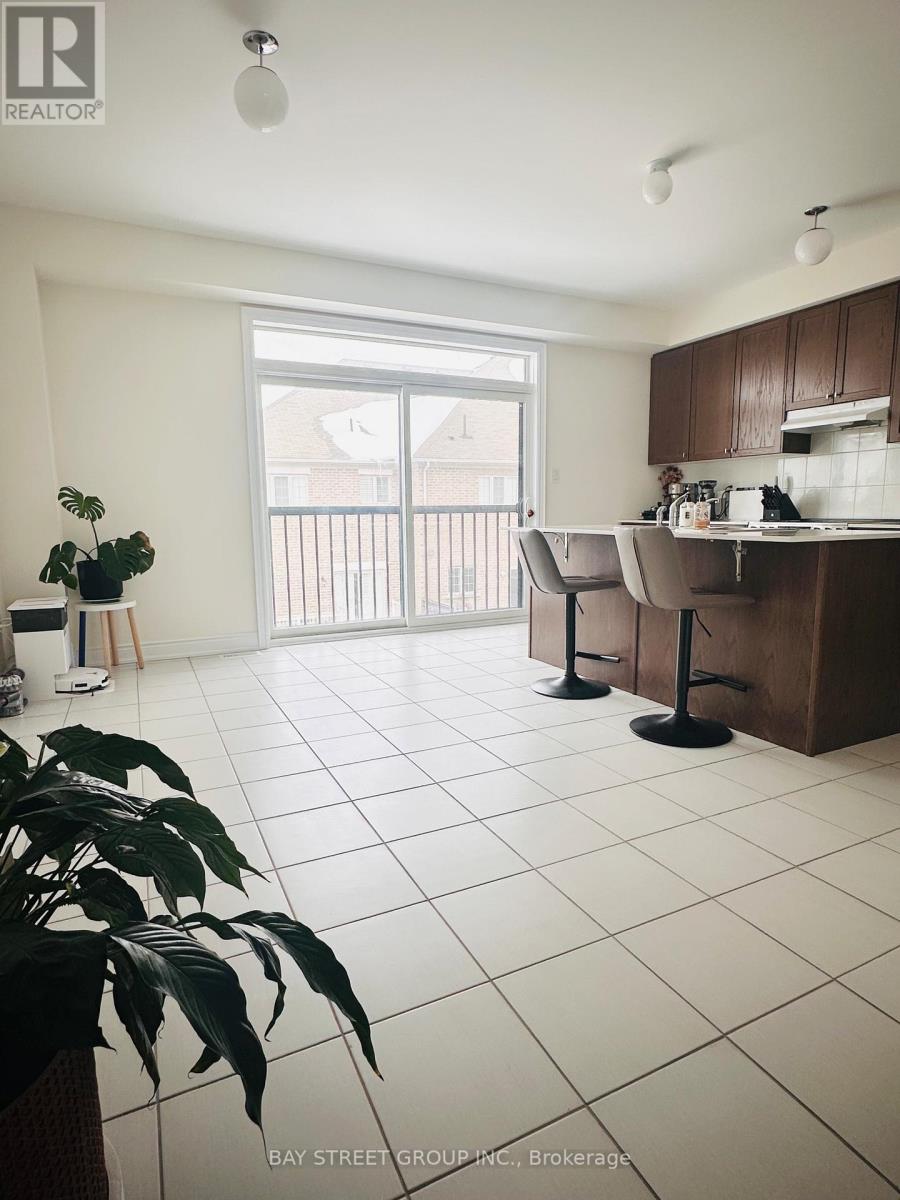 255 Tennant Circle, Vaughan, Ontario  L4H 5L3 - Photo 16 - N13069142