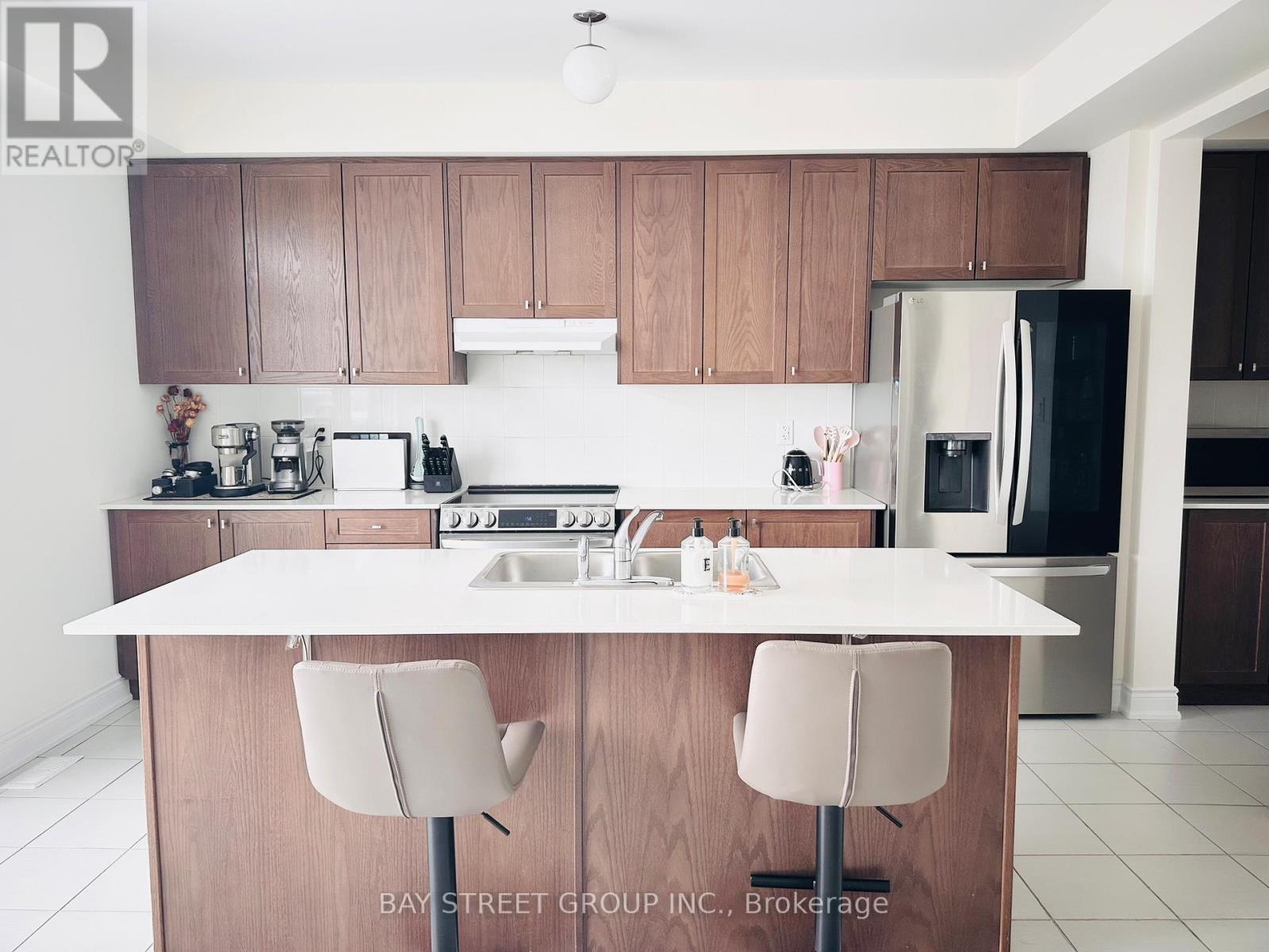 255 Tennant Circle, Vaughan, Ontario  L4H 5L3 - Photo 17 - N13069142