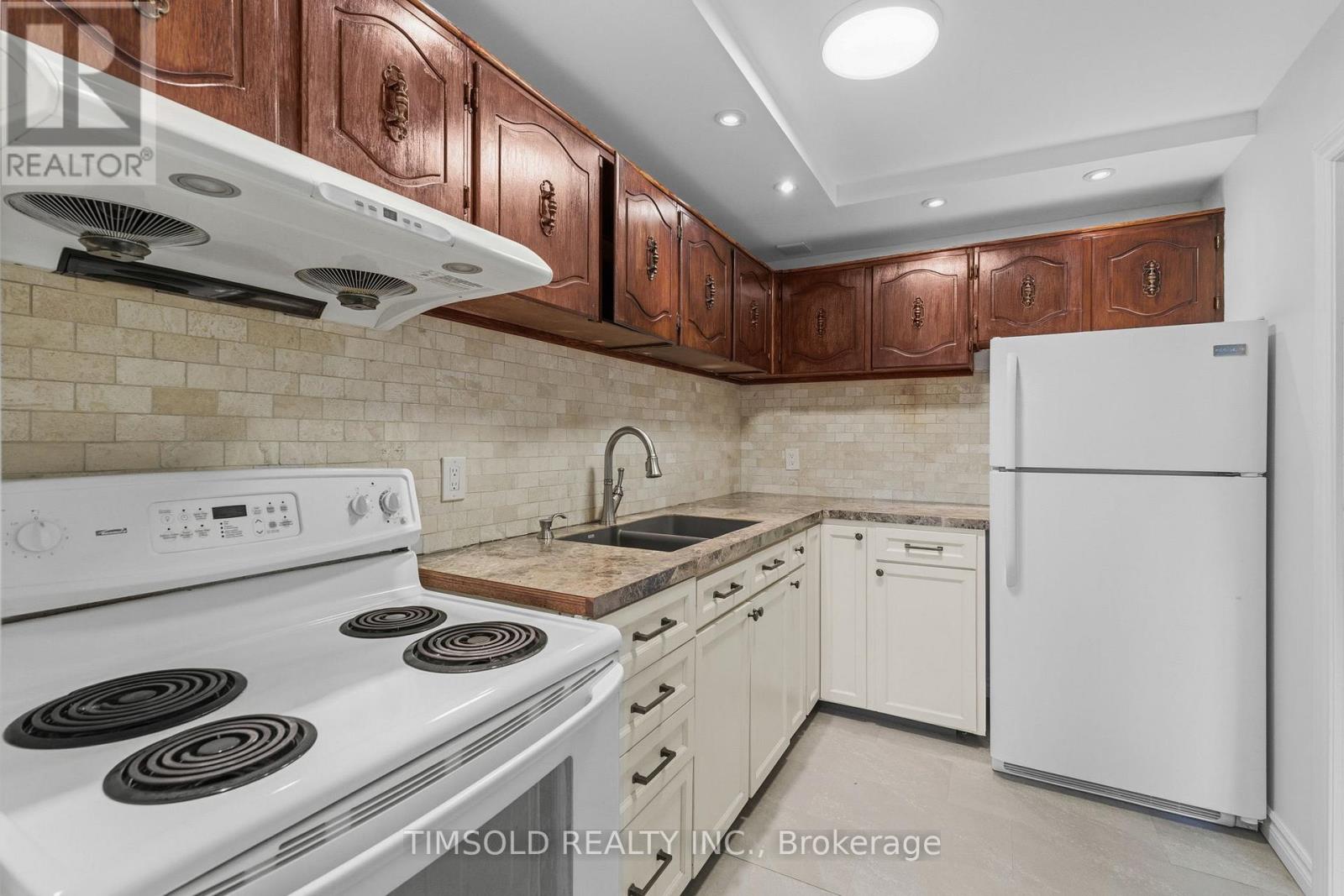 14 Gordon Way, Markham, Ontario  L3T 5A2 - Photo 13 - N13069256