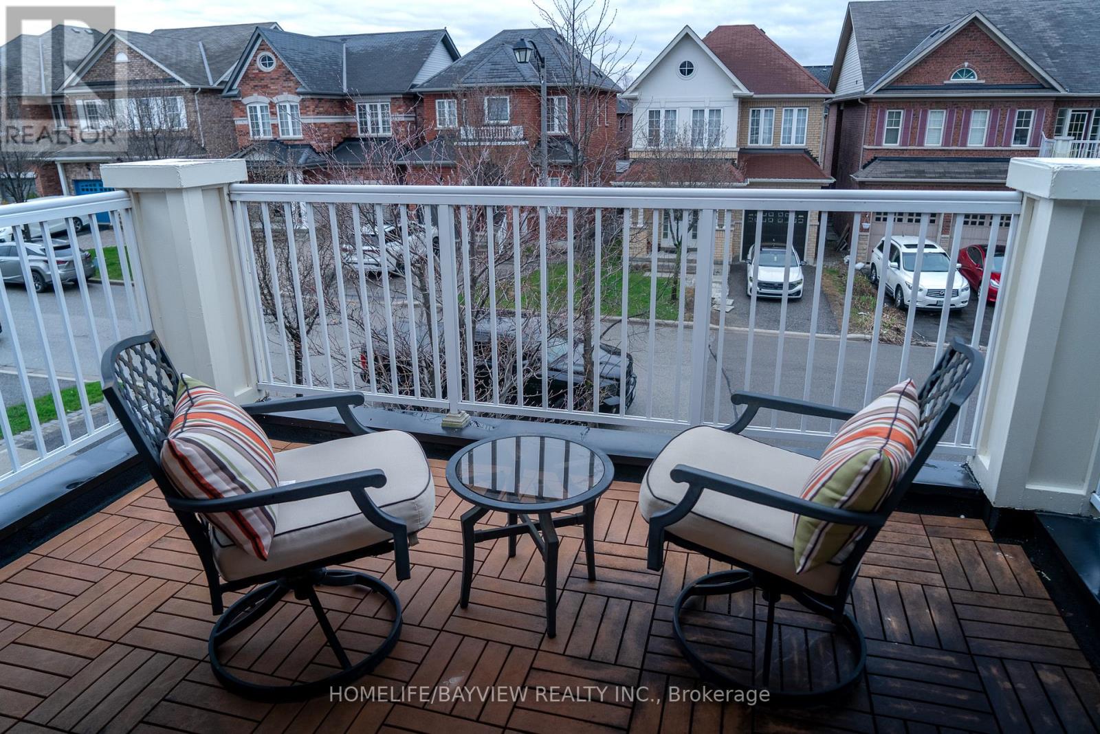 40 Silverado Hills Drive, Markham, Ontario  L6C 0H1 - Photo 11 - N13069272