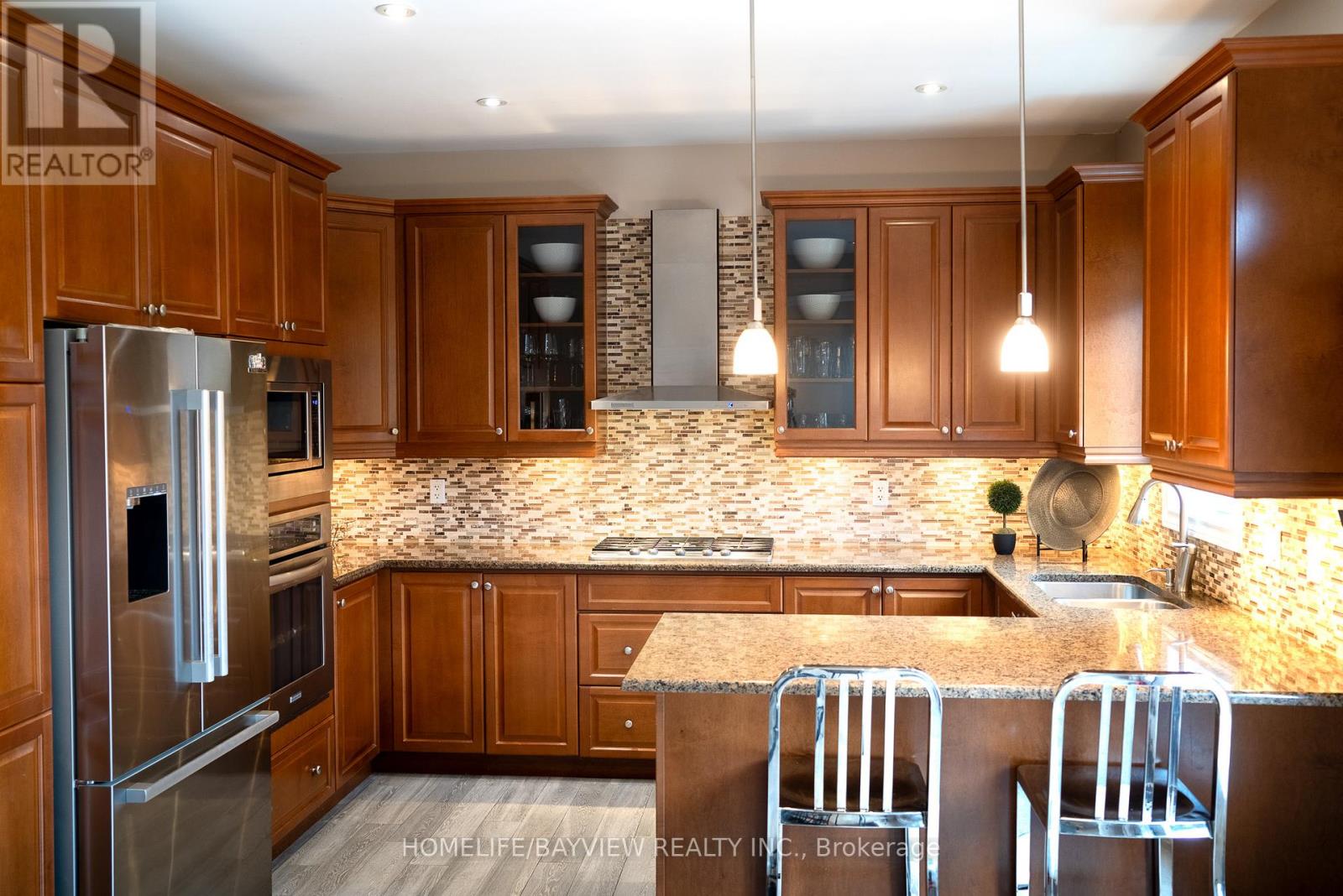 40 Silverado Hills Drive, Markham, Ontario  L6C 0H1 - Photo 3 - N13069272