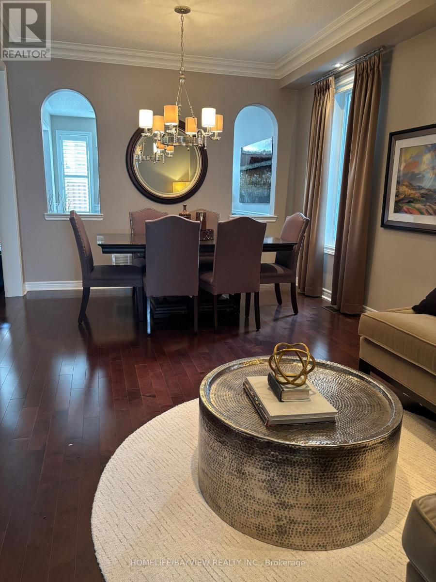 40 Silverado Hills Drive, Markham, Ontario  L6C 0H1 - Photo 8 - N13069272
