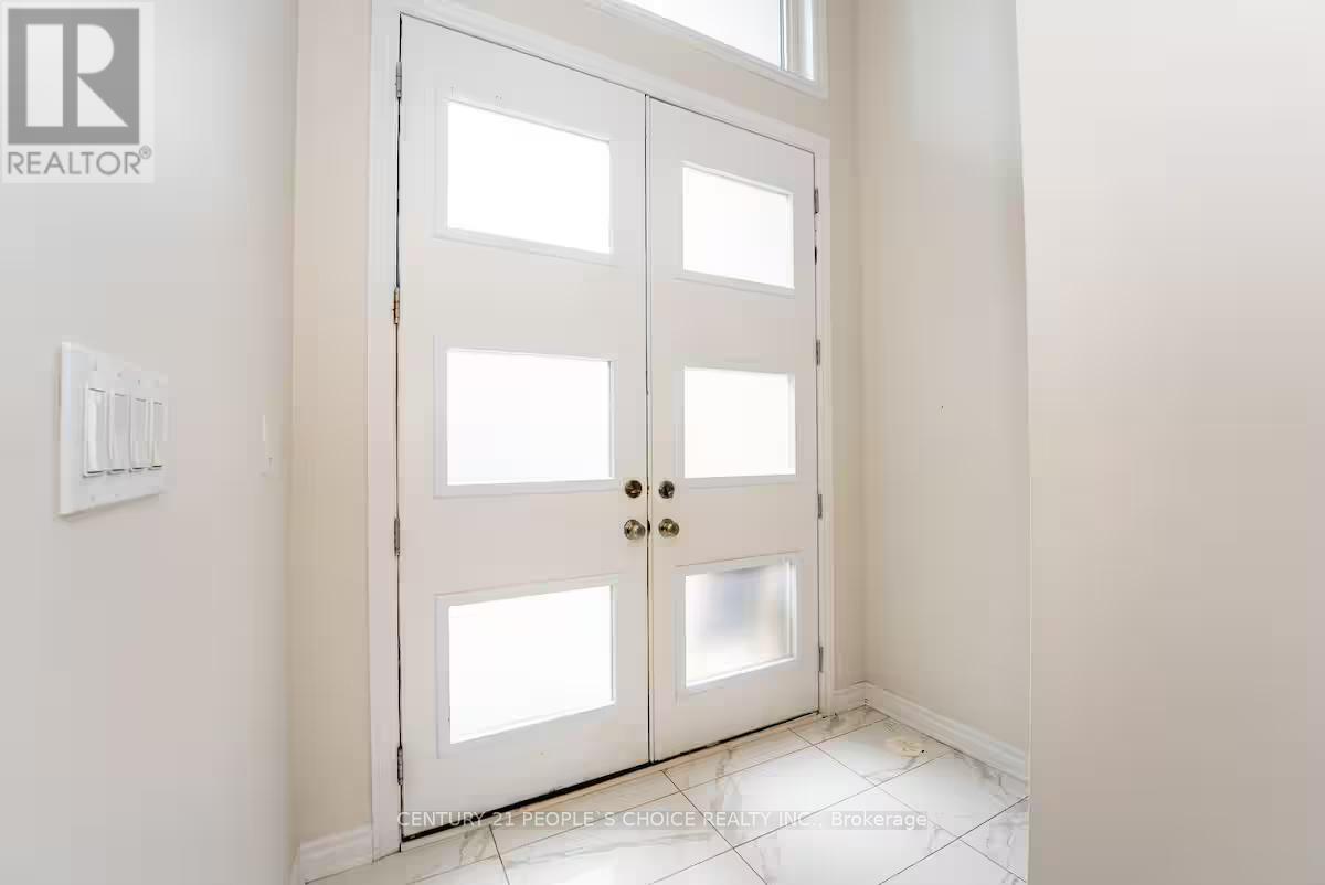 16 Quilico Road, Vaughan, Ontario  L4H 5G9 - Photo 7 - N13069296