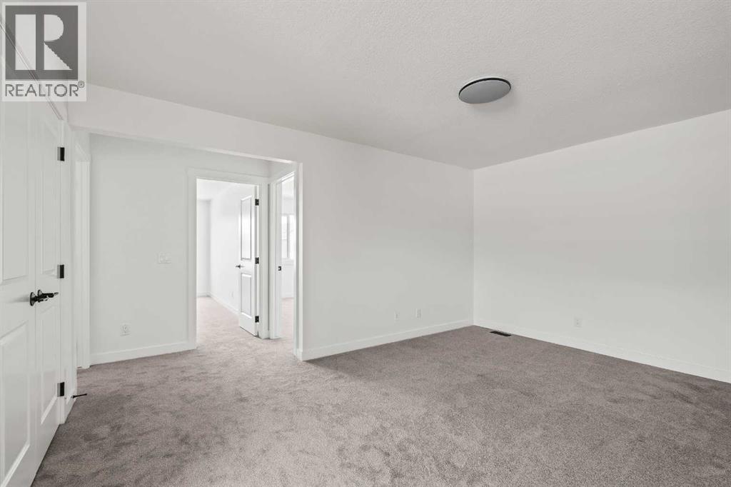 49 Starling Passage NW, Calgary, Alberta  T3P 2W3 - Photo 21 - A2292346