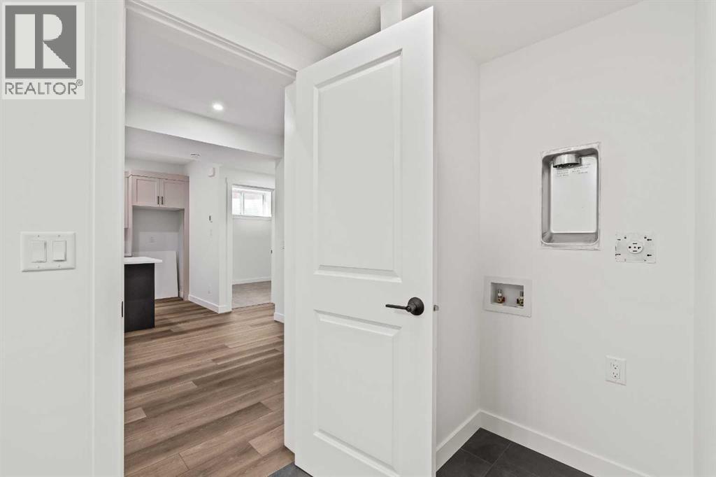 49 Starling Passage NW, Calgary, Alberta  T3P 2W3 - Photo 44 - A2292346