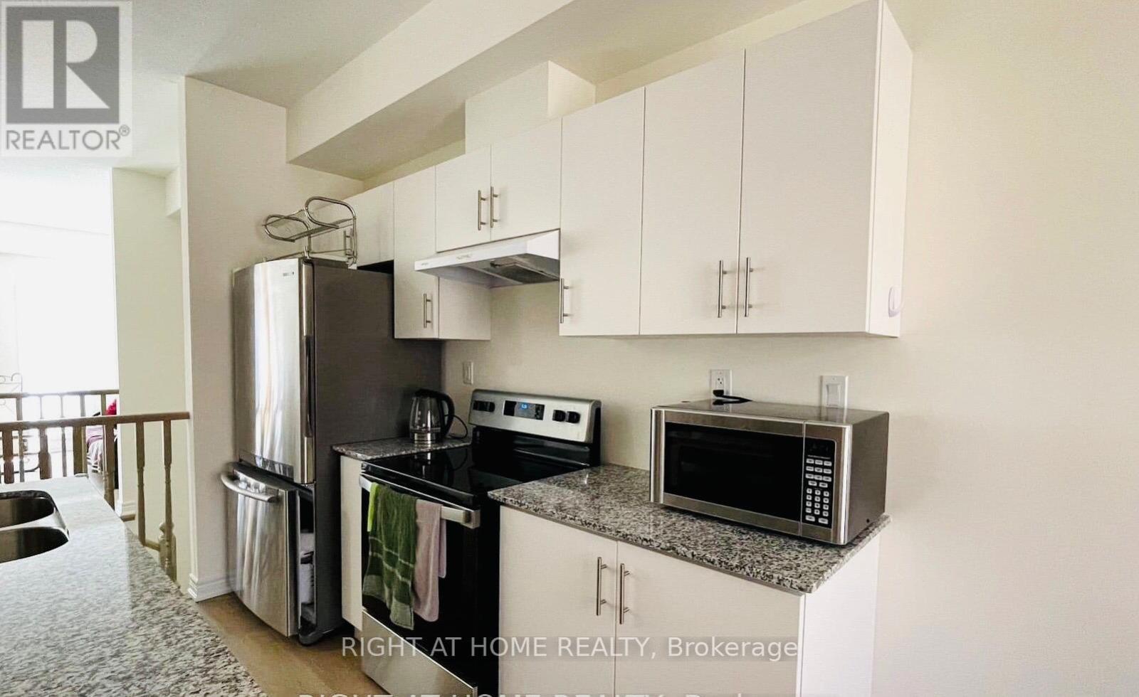 41 Winters Crescent, Collingwood, Ontario  L9Y 5T1 - Photo 2 - S13069162