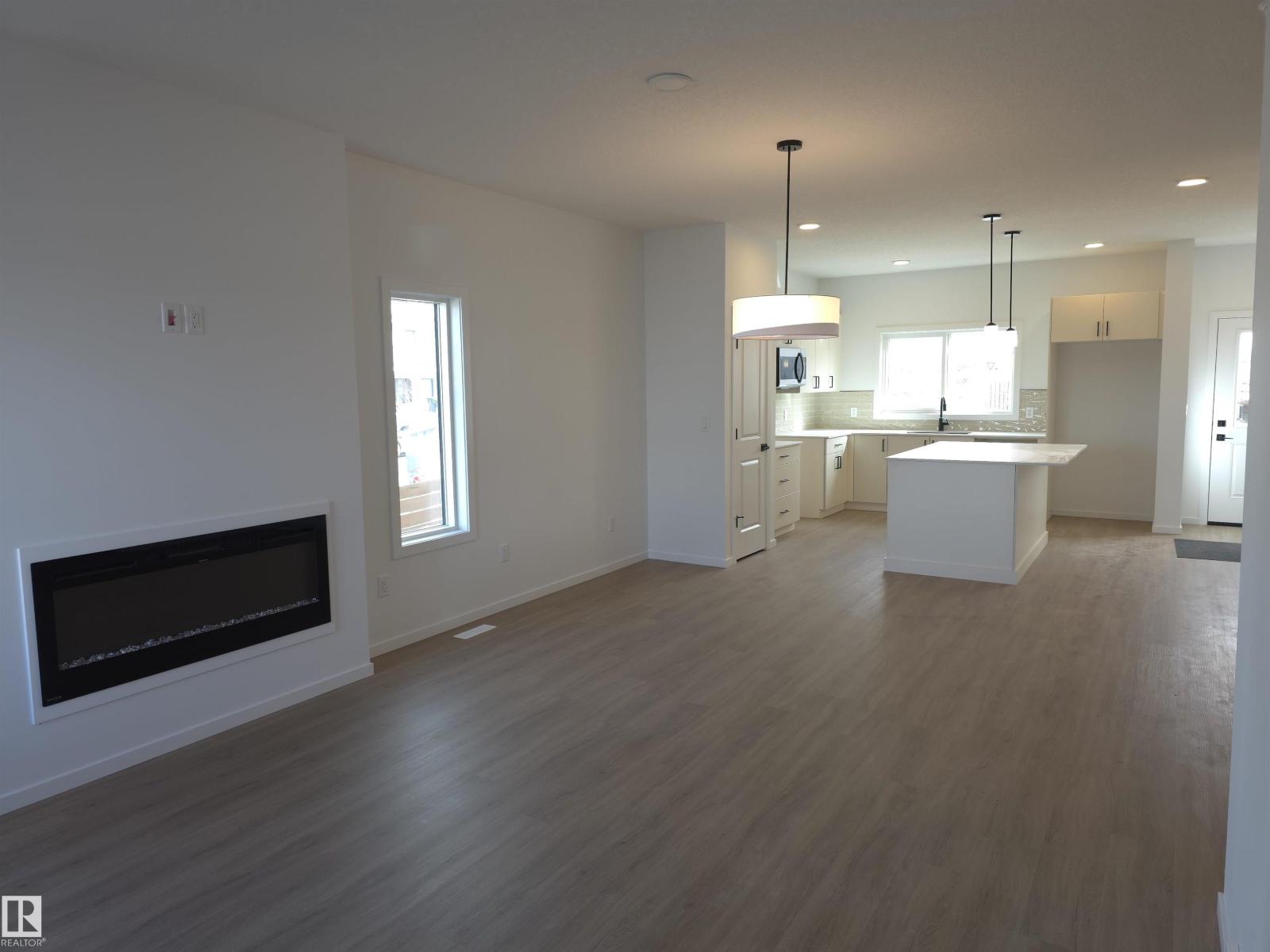 43 Eton Li, Spruce Grove, Alberta  T7X 4A9 - Photo 3 - E4485171