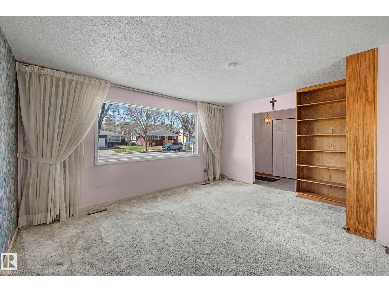 7711 156 St Nw, Edmonton, Alberta  T5R 1X6 - Photo 5 - E4485172