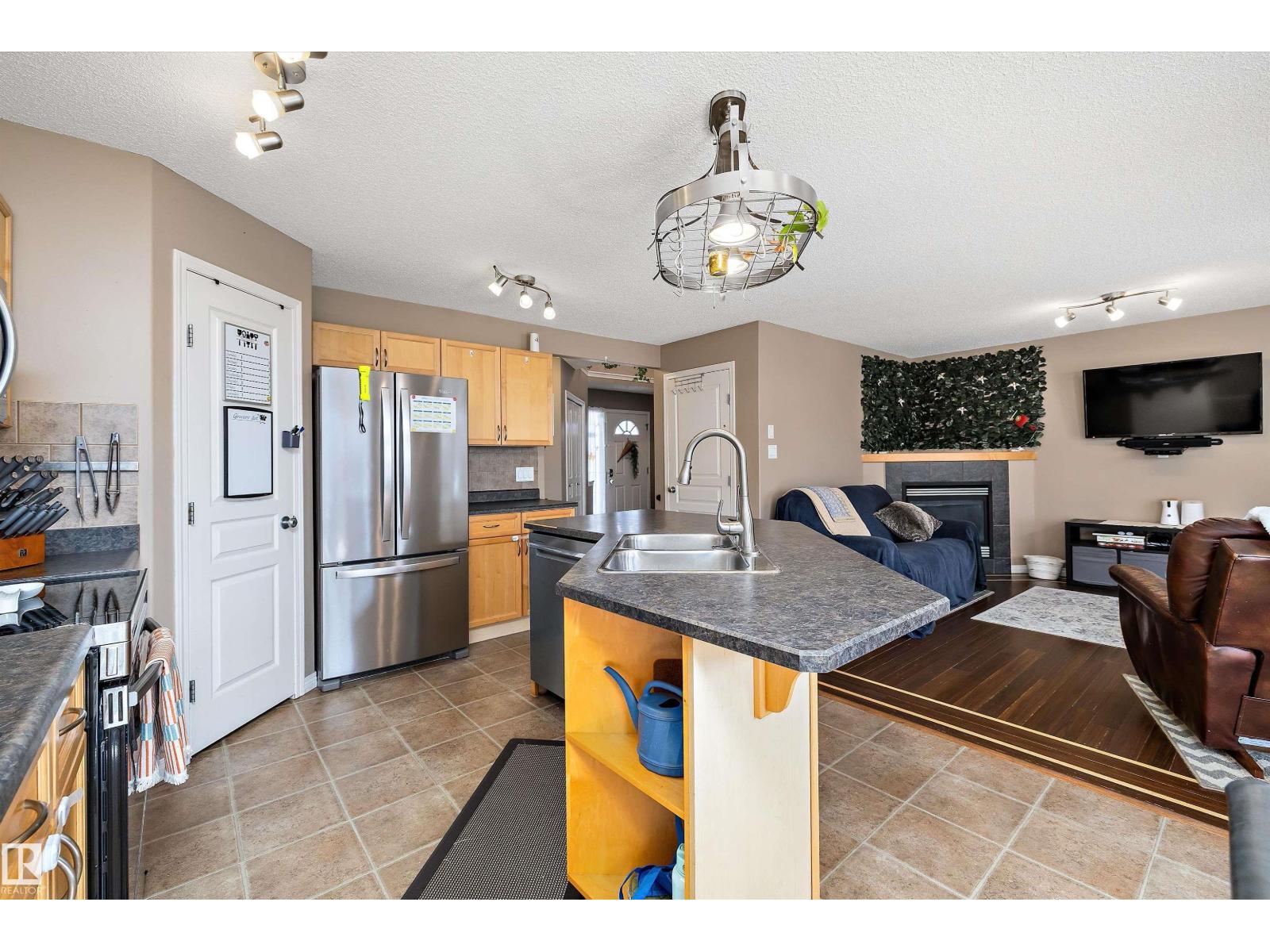 992 Regency Dr, Sherwood Park, Alberta  T8A 2H4 - Photo 16 - E4485174