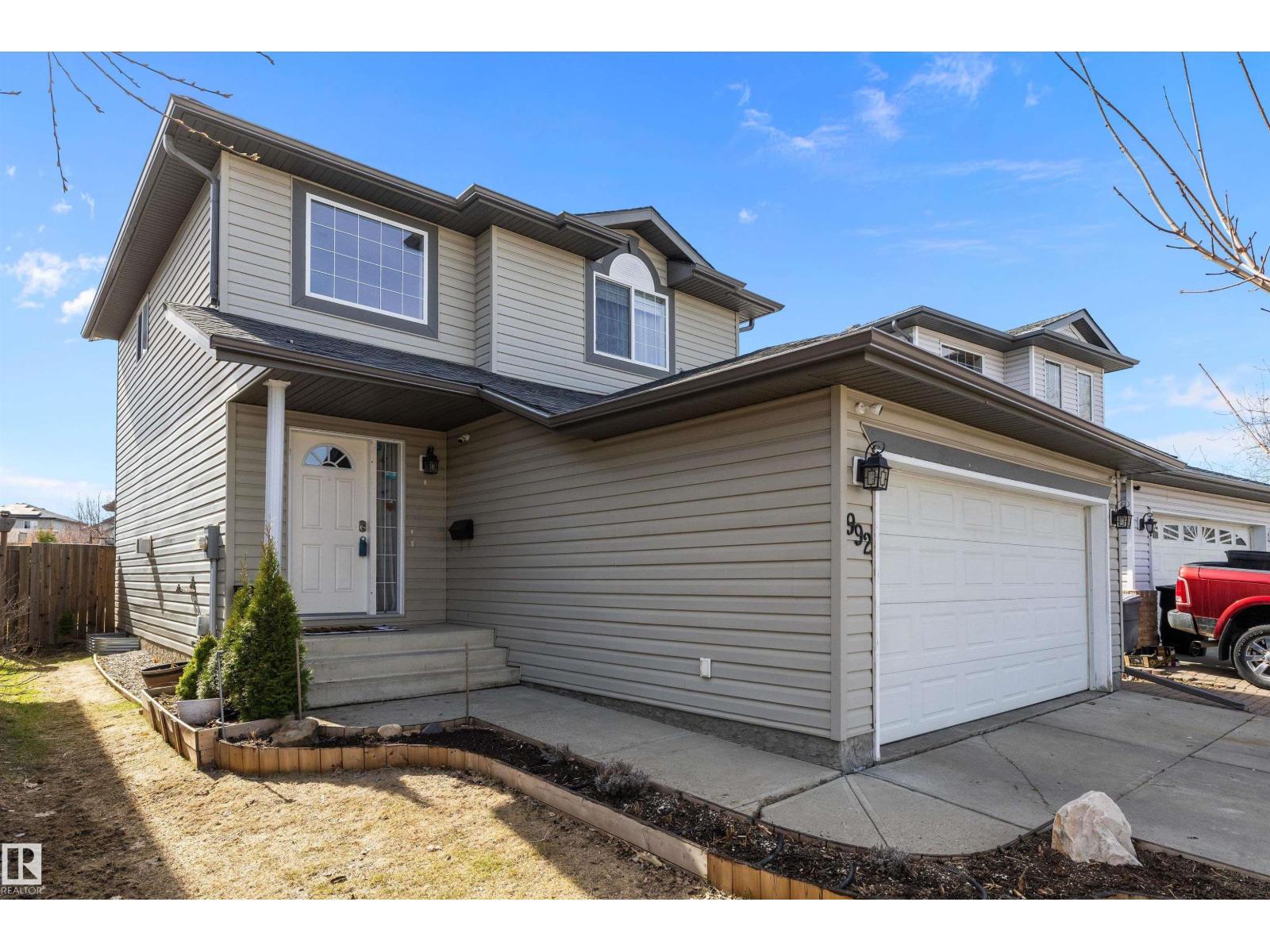 992 Regency Dr, Sherwood Park, Alberta  T8A 2H4 - Photo 2 - E4485174