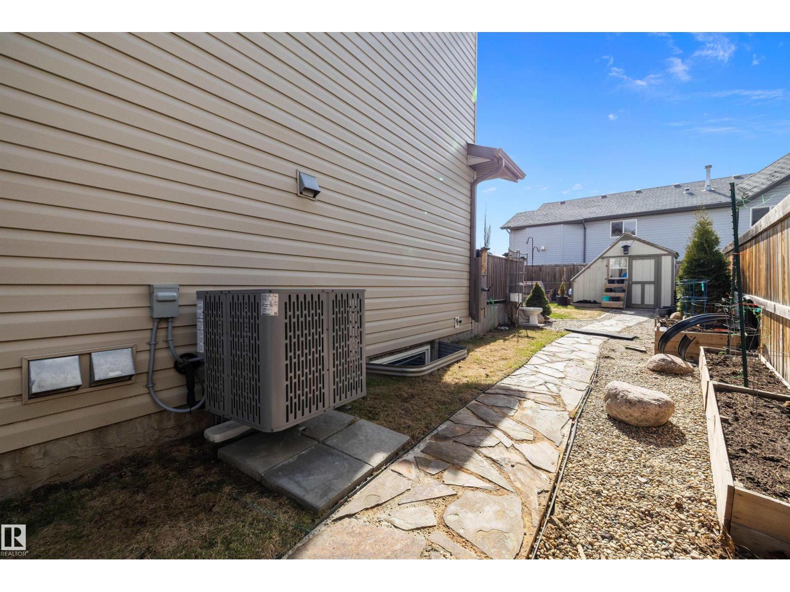 992 Regency Dr, Sherwood Park, Alberta  T8A 2H4 - Photo 41 - E4485174