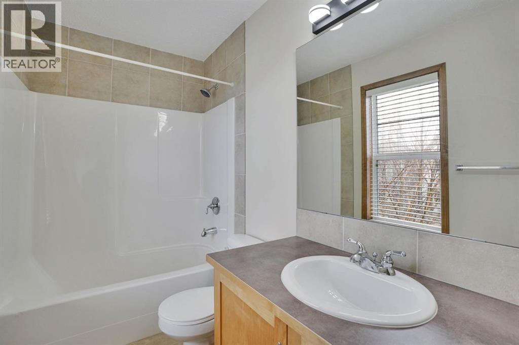43 Elgin View SE, Calgary, Alberta  T2Z 4Z6 - Photo 30 - A2304846