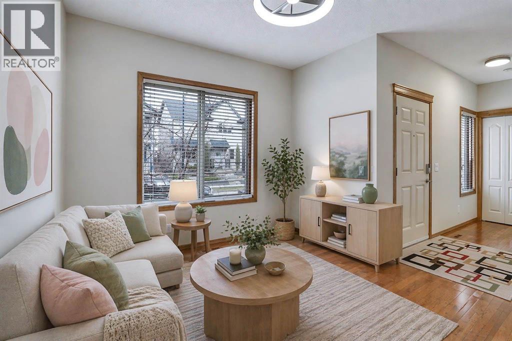 43 Elgin View SE, Calgary, Alberta  T2Z 4Z6 - Photo 3 - A2304846