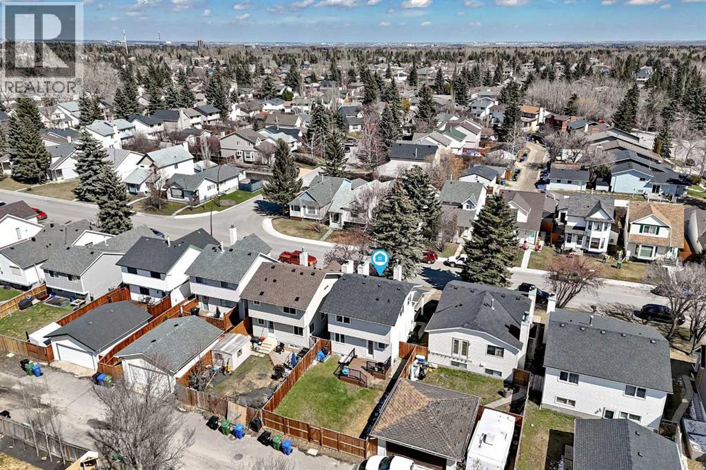 119 Woodglen Grove SW, Calgary, Alberta  T2W 4J9 - Photo 46 - A2304961