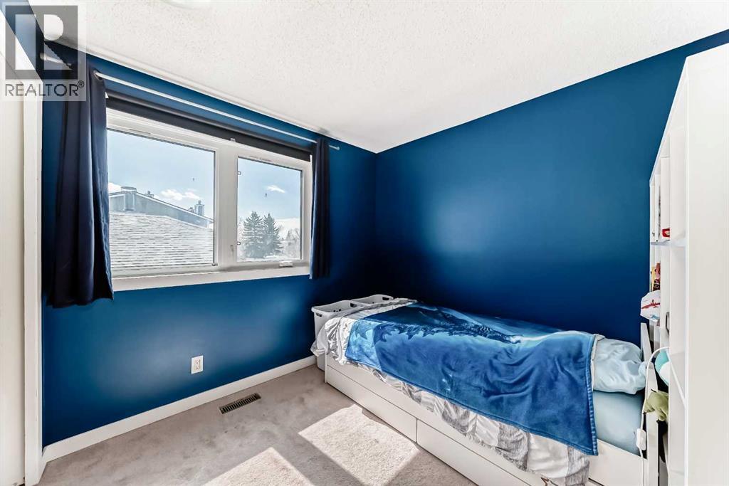 119 Woodglen Grove SW, Calgary, Alberta  T2W 4J9 - Photo 23 - A2304961