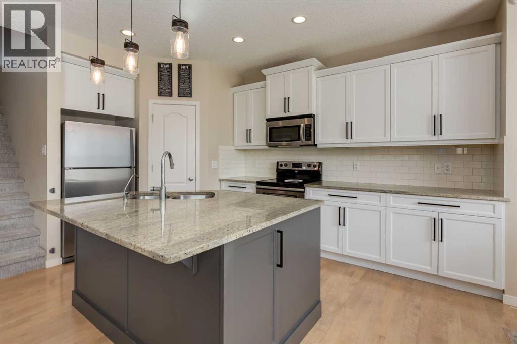 152 Brightoncrest Manor SE, Calgary, Alberta  T2Z 0N9 - Photo 5 - A2306648