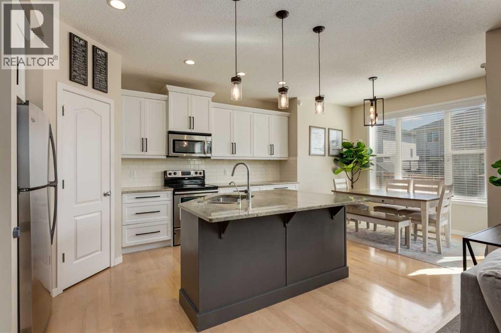 152 Brightoncrest Manor SE, Calgary, Alberta  T2Z 0N9 - Photo 4 - A2306648