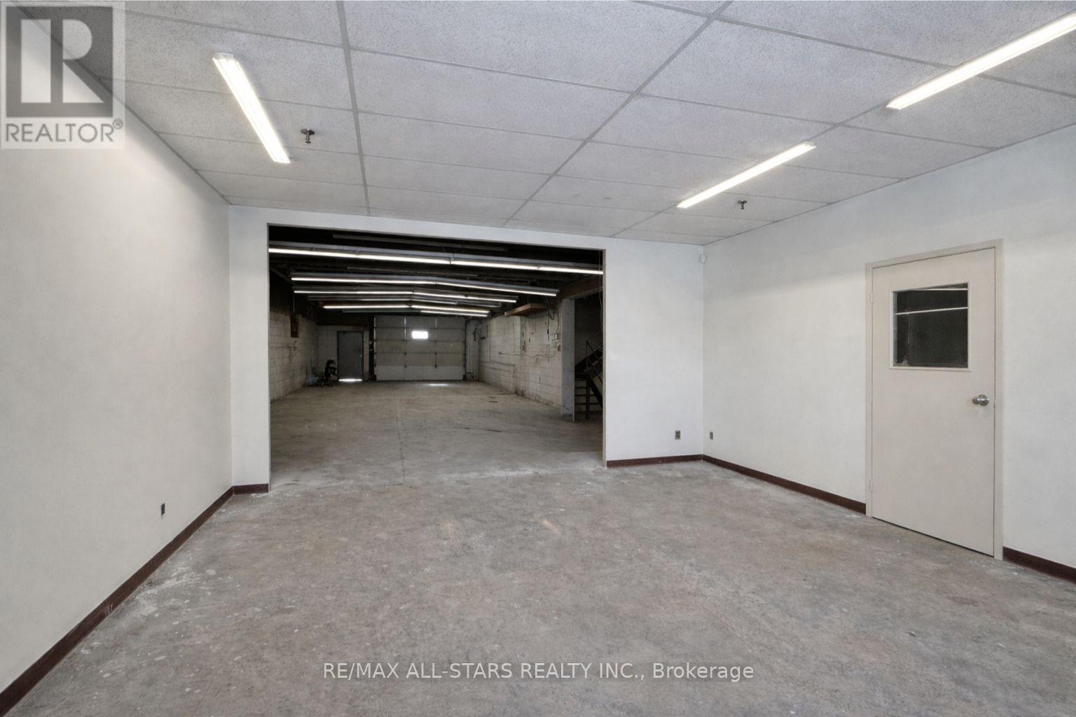 11 - 25 Heritage Road, Markham, Ontario  L3P 1M3 - Photo 3 - N12736154