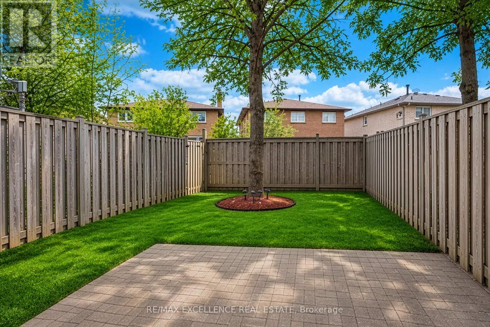 1 - 4920 Rathkeale Road, Mississauga, Ontario  L5V 2E9 - Photo 27 - W13068330