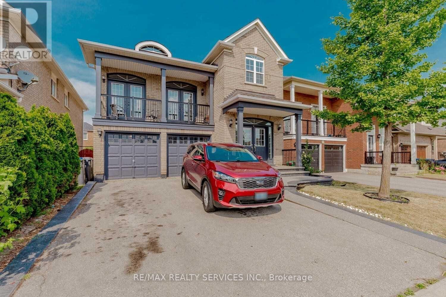339 Edenbrook Hill (Upper) Drive, Brampton, Ontario  L7A 2L3 - Photo 1 - W13069058