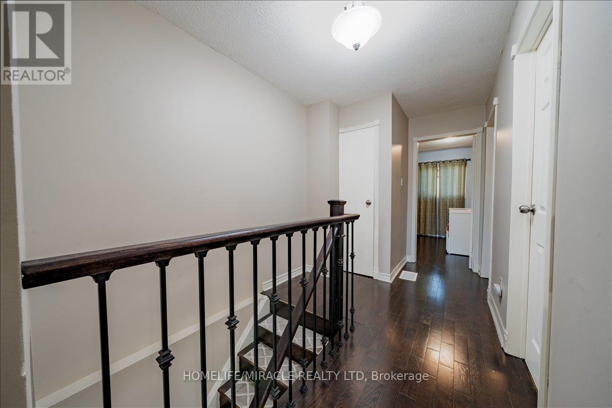613 Galloway Crescent, Mississauga, Ontario  L5C 3R7 - Photo 20 - W13069072