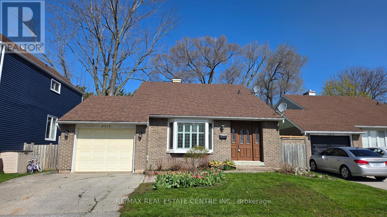 3413 ROCKWOOD DRIVE, Burlington, Ontario