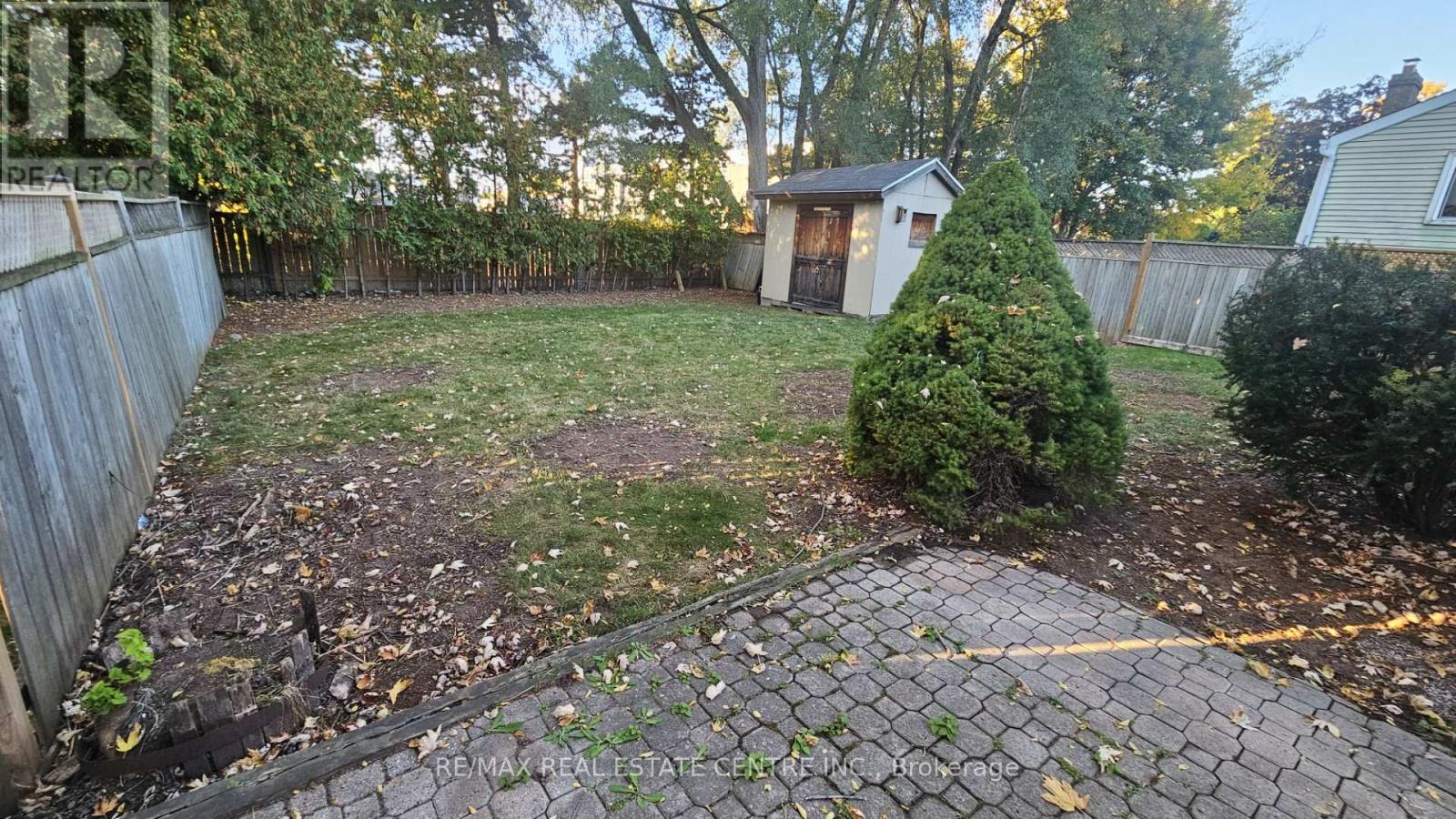 3413 Rockwood Drive, Burlington, Ontario  L7N 3H6 - Photo 19 - W13069106