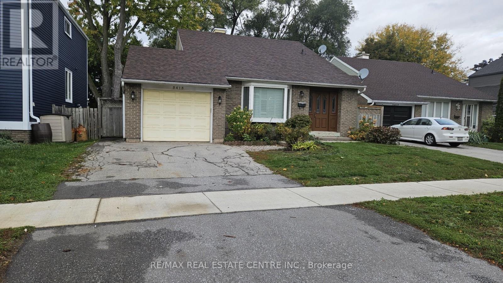 3413 Rockwood Drive, Burlington, Ontario  L7N 3H6 - Photo 4 - W13069106
