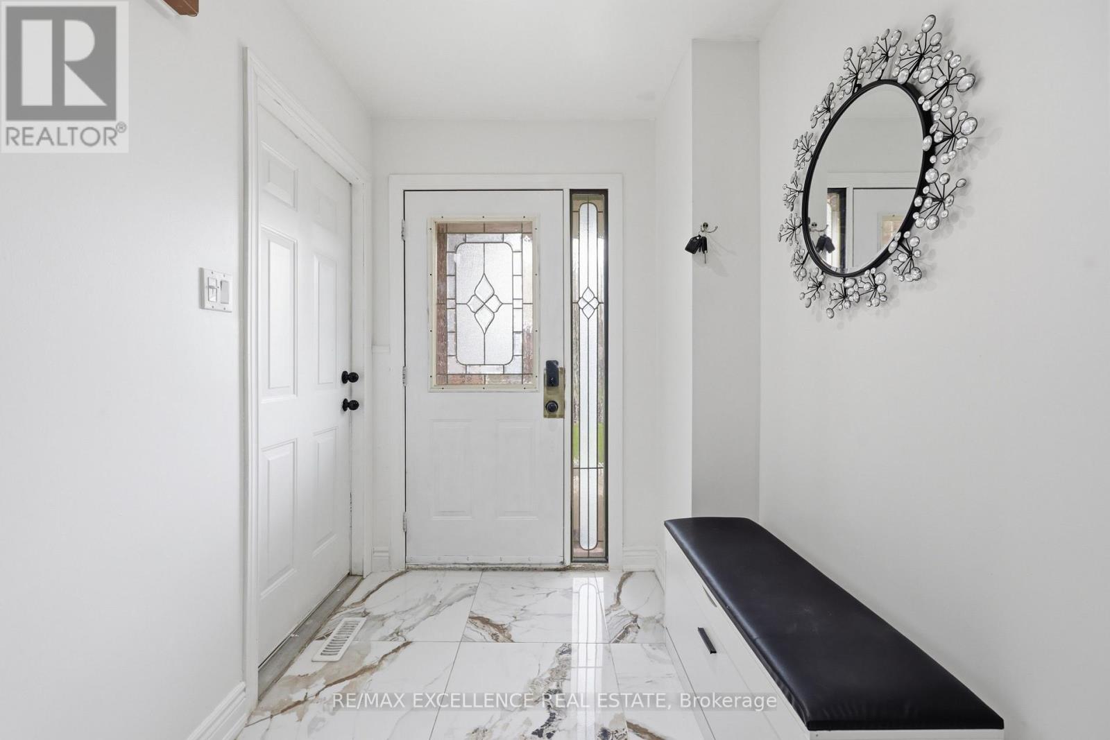 86 Trewartha Crescent, Brampton, Ontario  L6Z 1X4 - Photo 2 - W13069120