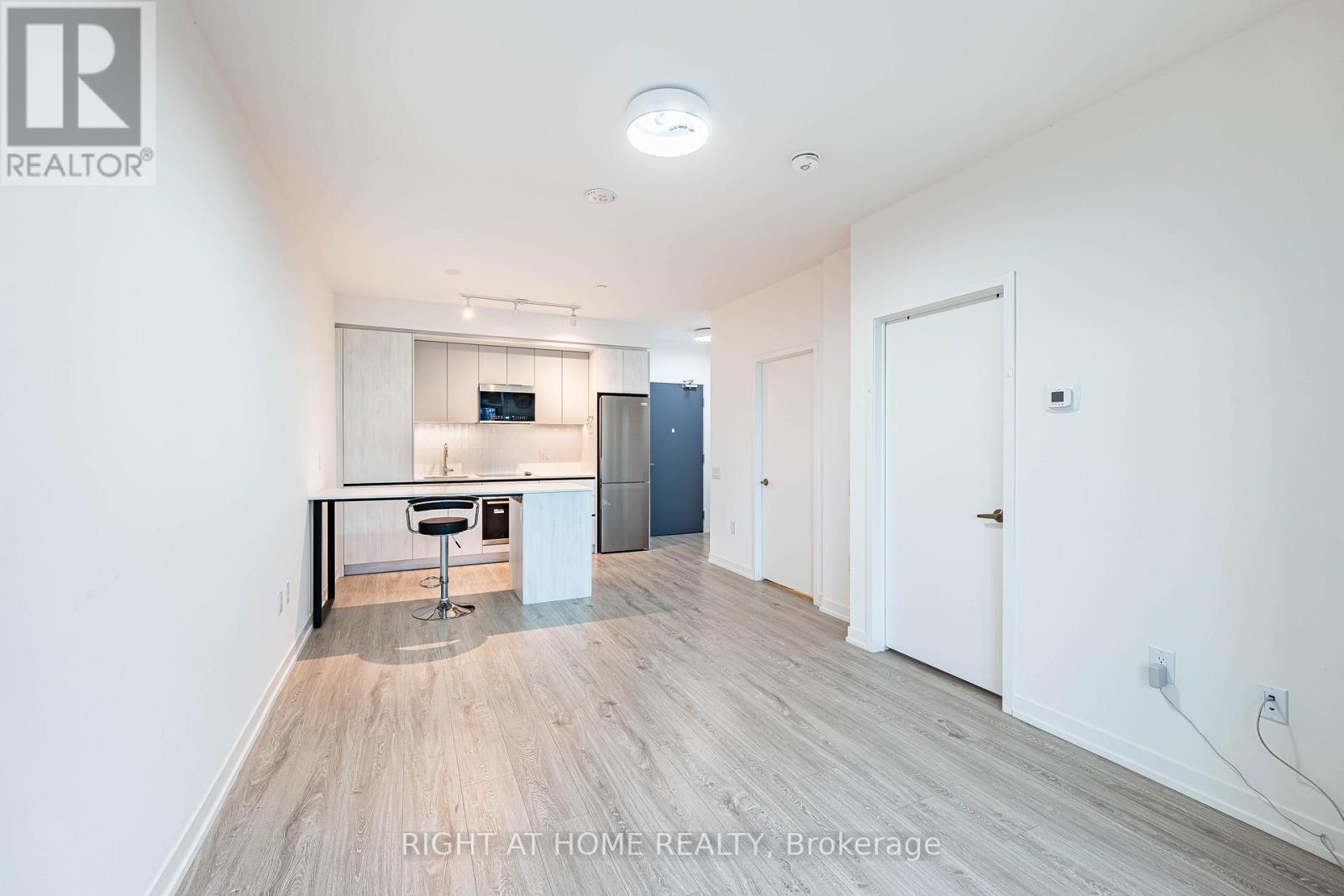 418 - 2485 Eglinton Avenue W, Mississauga, Ontario  L5W 2T1 - Photo 5 - W13069186