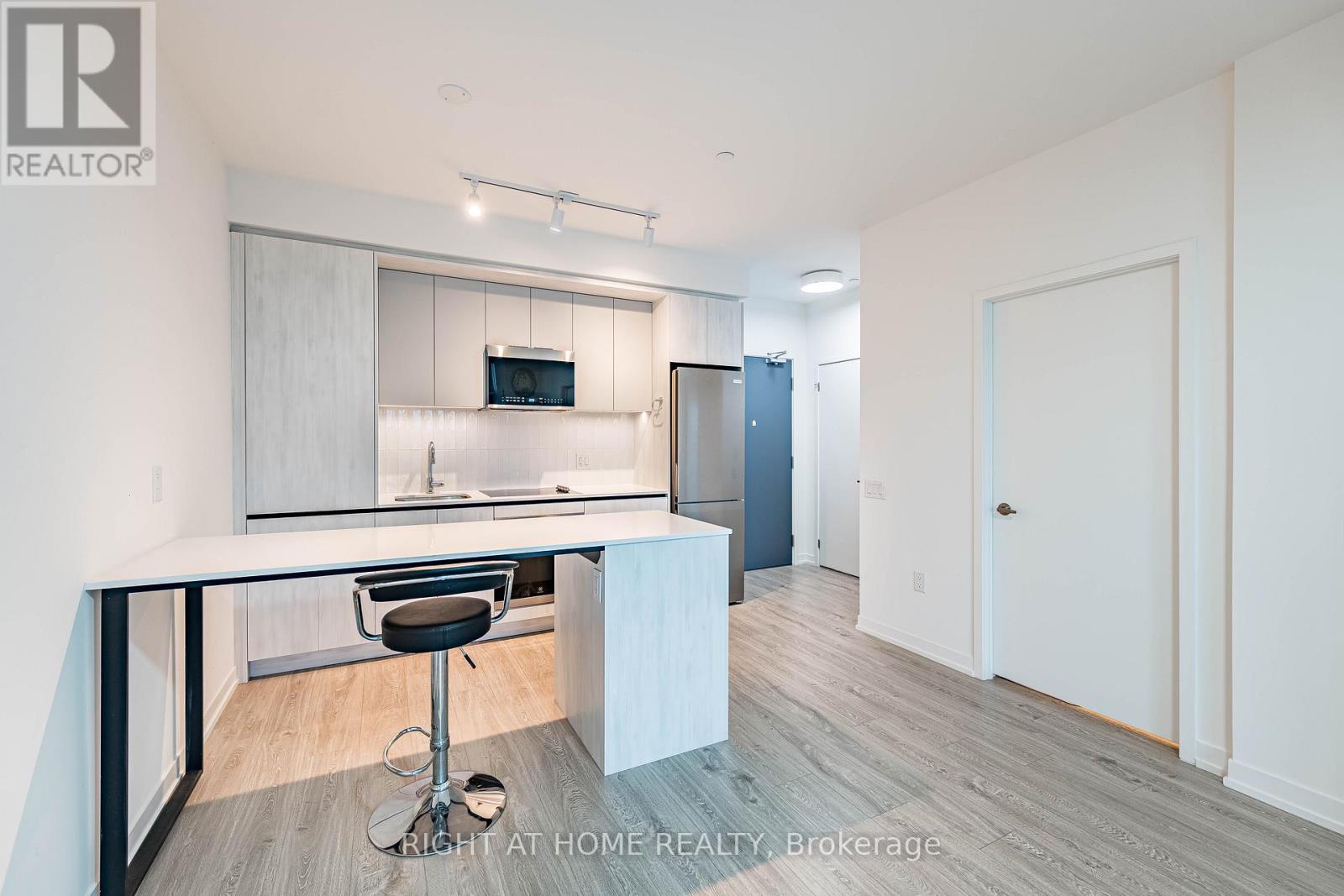 418 - 2485 Eglinton Avenue W, Mississauga, Ontario  L5W 2T1 - Photo 6 - W13069186