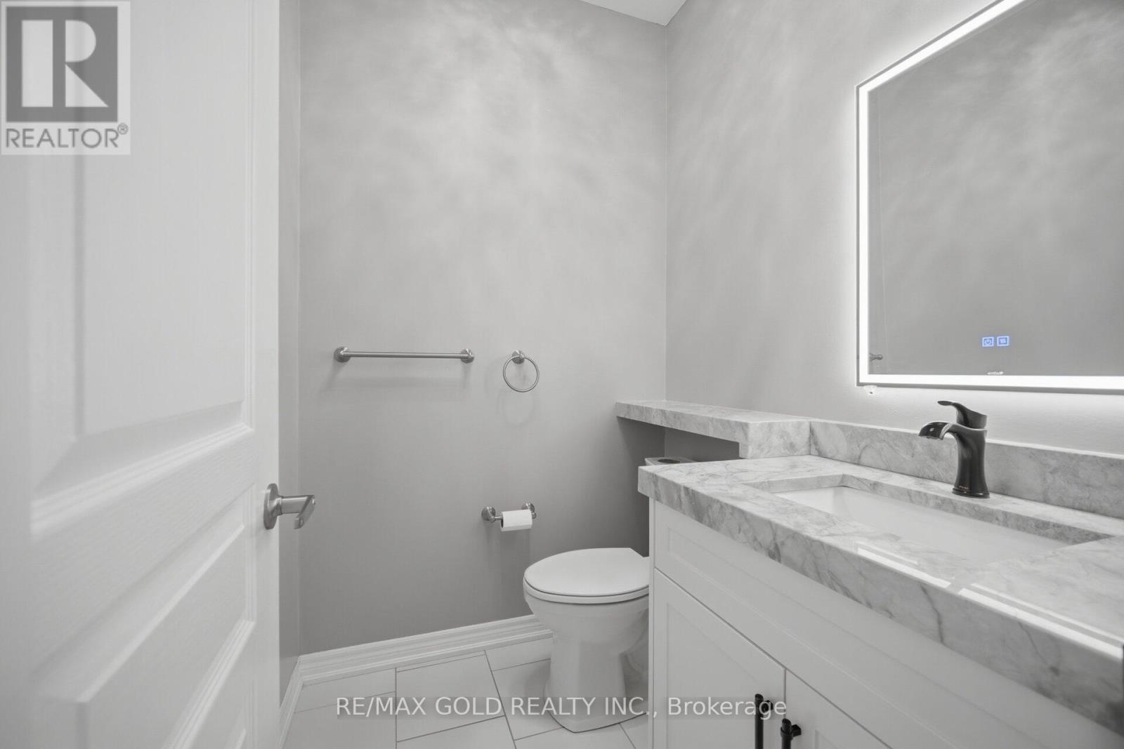 53 Martin Byrne Drive, Brampton, Ontario  L6P 4C2 - Photo 15 - W13069368