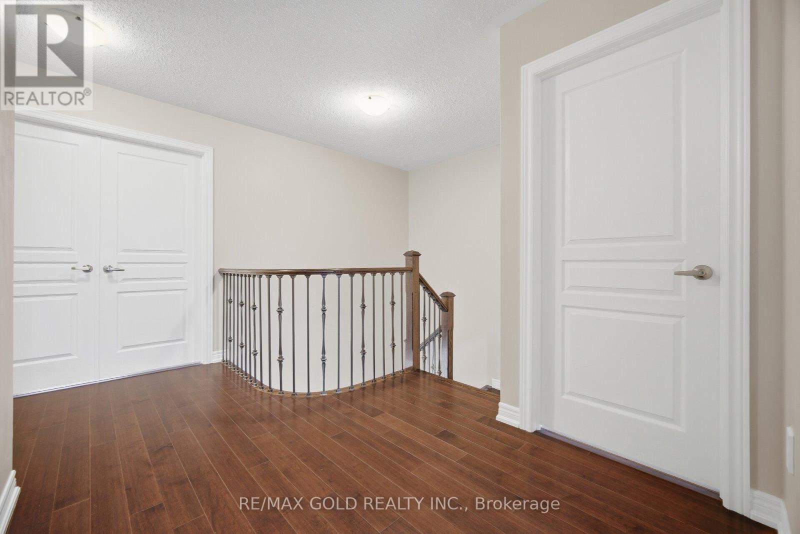 53 Martin Byrne Drive, Brampton, Ontario  L6P 4C2 - Photo 18 - W13069368