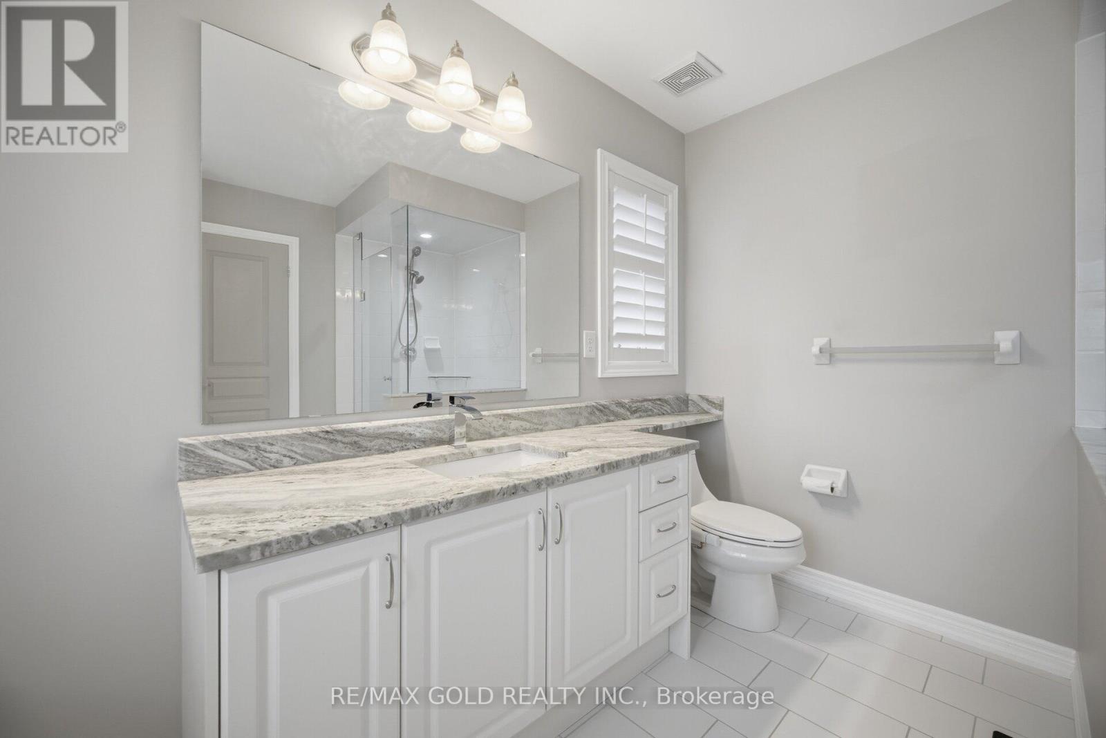 53 Martin Byrne Drive, Brampton, Ontario  L6P 4C2 - Photo 21 - W13069368