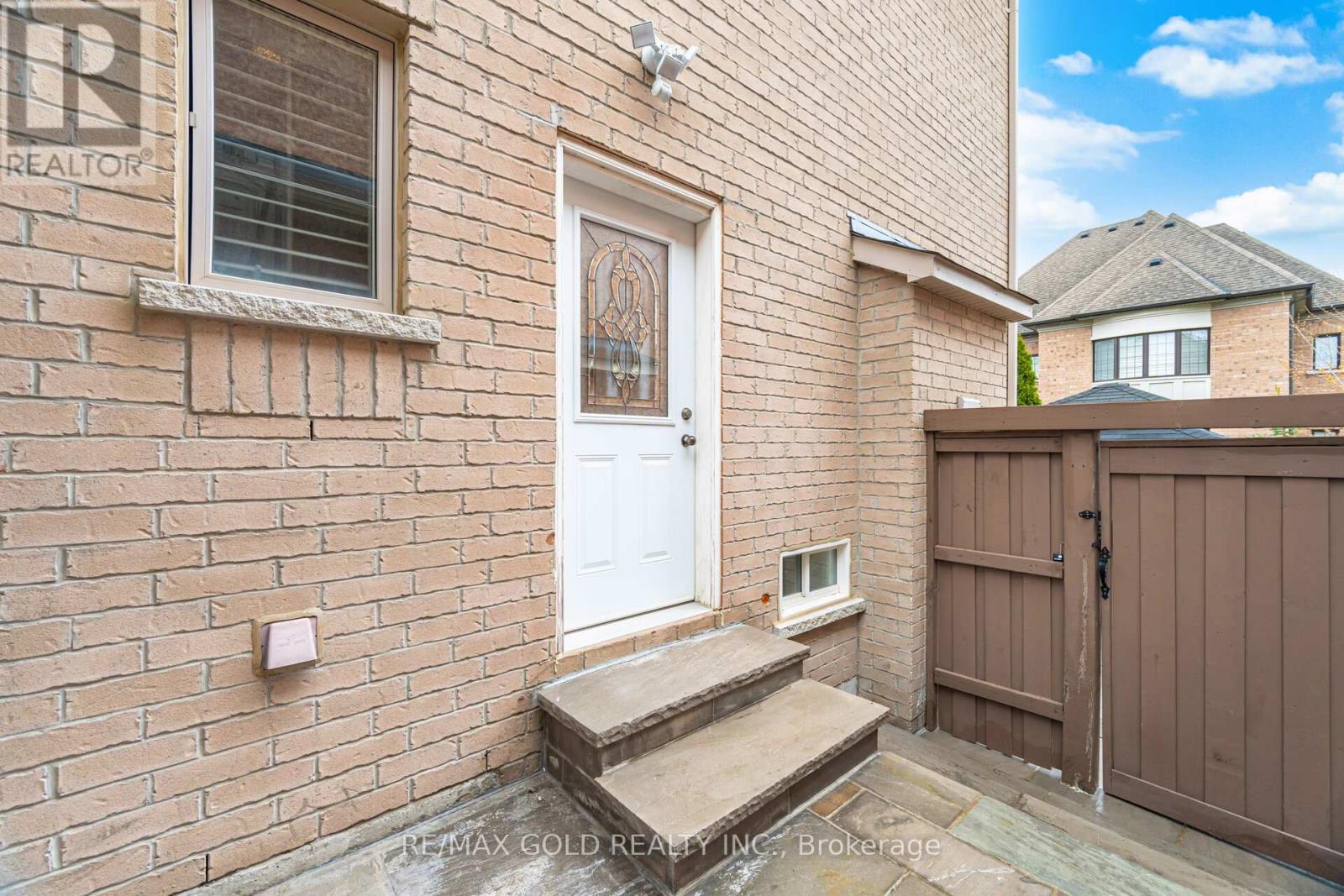 53 Martin Byrne Drive, Brampton, Ontario  L6P 4C2 - Photo 29 - W13069368